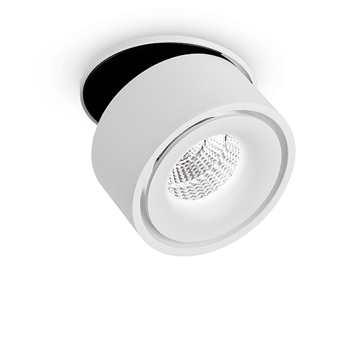 FOCUS IN 13.40 W DIM